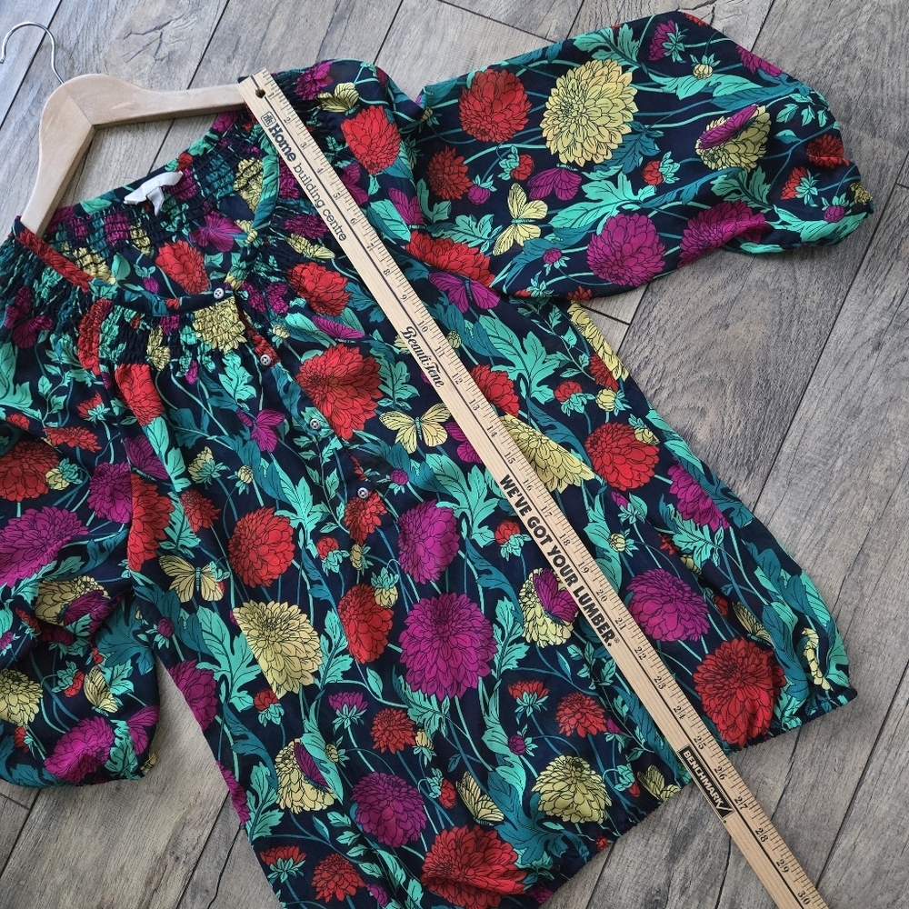 Banana Republic Smocked Floral Butterfly Womens Large Button Blouse Top - Picture 6 of 9